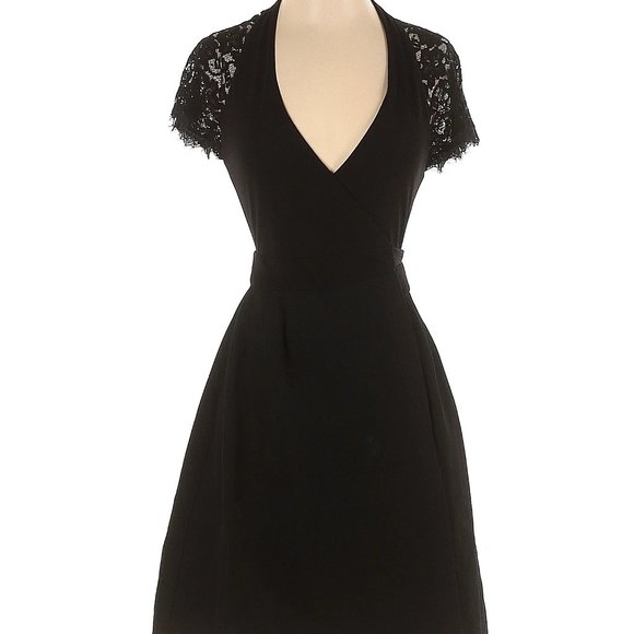 DVF ELIZABETH Lace Wrap Dress ASO ANASTASIA STEELE 2 - Picture 5 of 6